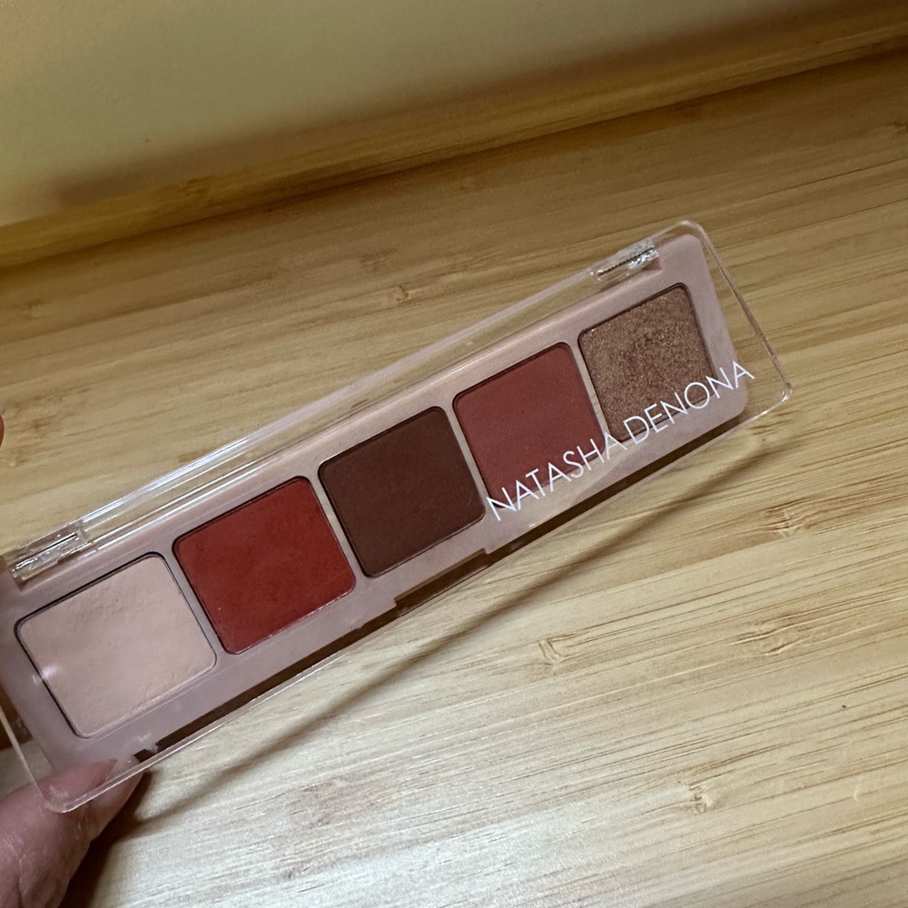 Natasha Denona Peak eyeshadow palette